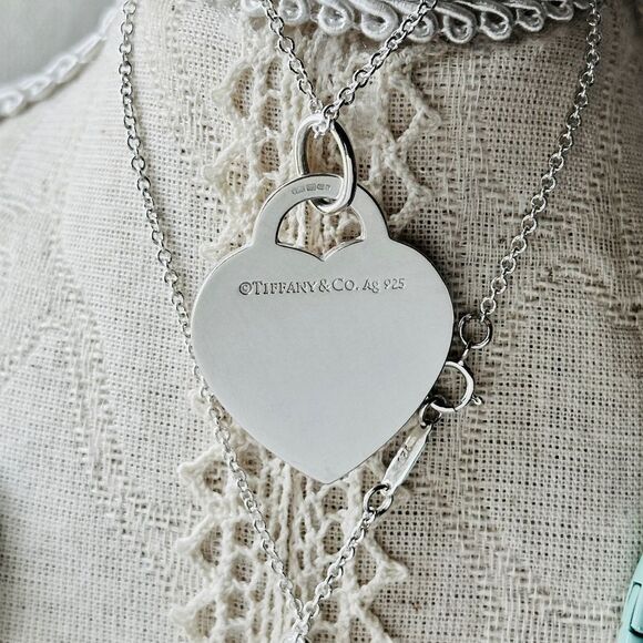 LARGE Return To Tiffany & Co Pink Enamel Outline Heart Charm Pendant Silver - Picture 4 of 5